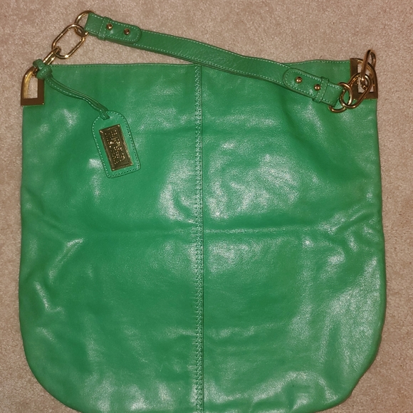 Badgley Mischka Soulder Bag - Picture 2 of 3